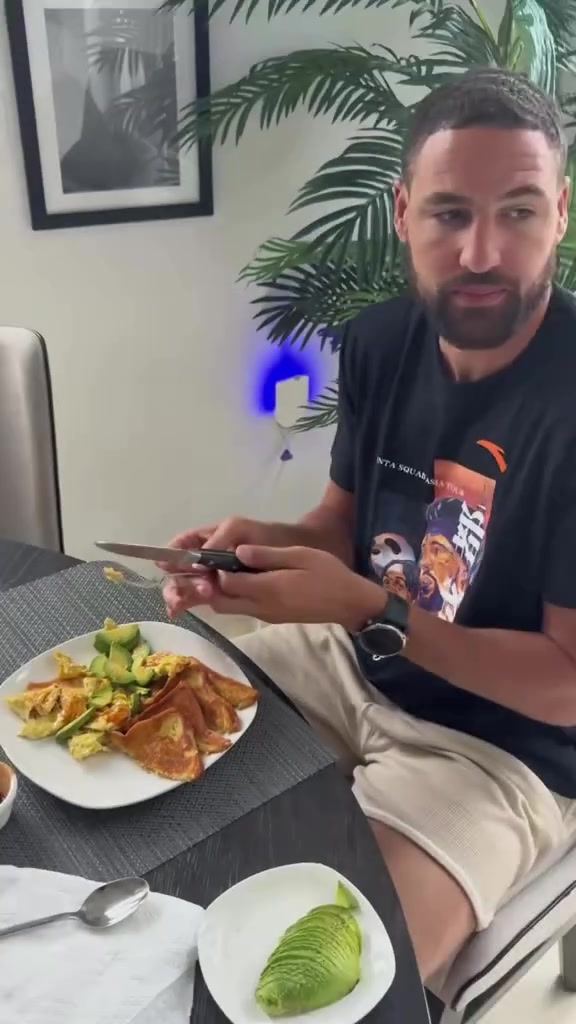 这你受得了嘛克莱女友社媒狂撒狗粮我的宝贝