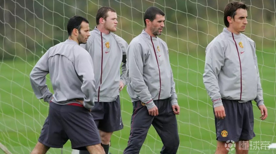 前曼联按摩师：我经常给基恩做理疗，多次亲眼见他欺负别人